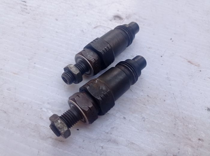 Форсунка 2.0 TD Kia Sportage 1997 - 2003 р.в., 71-059D