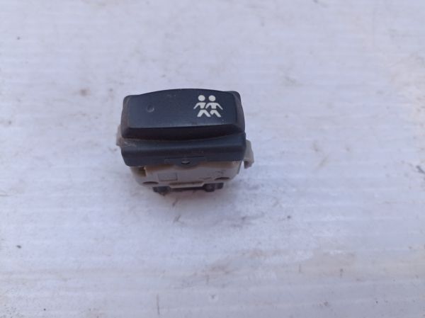 Кнопка блокировки дверей Renault Megane 2, 307799A