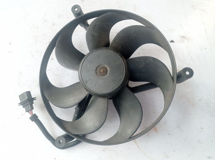 Вентилятор радиатора AUDI A3 VW GOLF 4 BORA Skoda Octavia, 1J0959455K