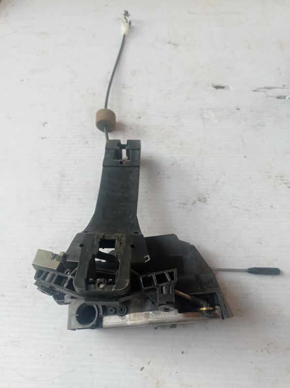 Замок двери передний левый Mercedes A170, W168, A1687200735
