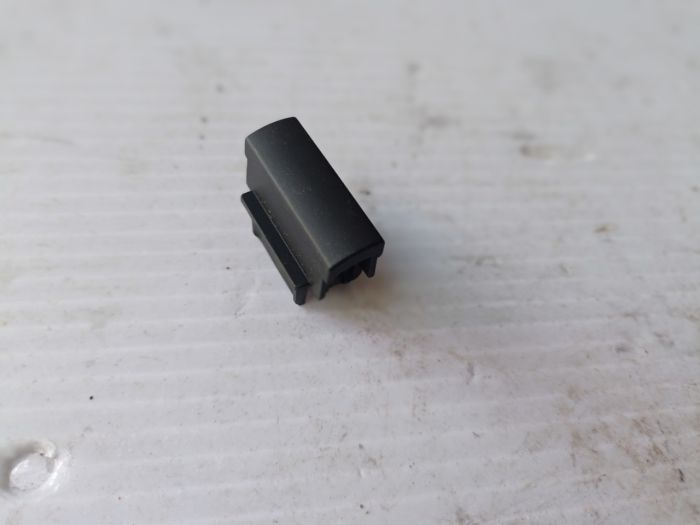 Декоративная заглушка Skoda Octavia A5, 1Z0858179B, 1Z0 858179 B