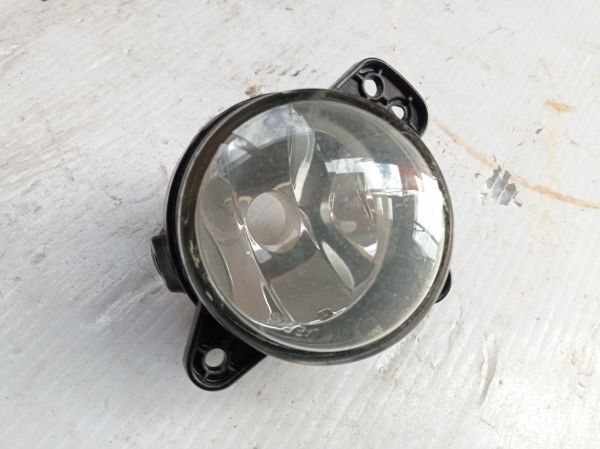 Противотуманная фара VW Polo 9N, 2001 - 2012 г.в