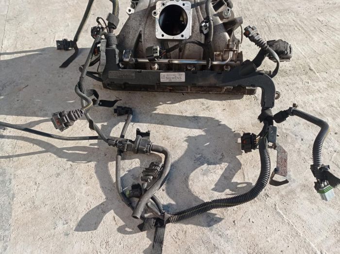 Коллектор впускной Opel Zafira A, Opel Zafira 1.8 бенз. 90536060, 09158683