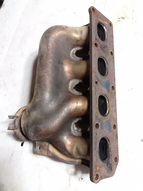Коллектор выпускной c5 406 407 2.0 Citroen C5 2.0 16V 2001 - 2004 г.в