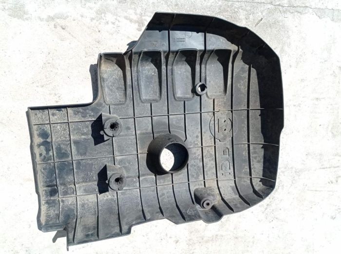 Накладка двигателя декоративная Nissan Pathfinder 2.5dCi 2004-2015, 6896294