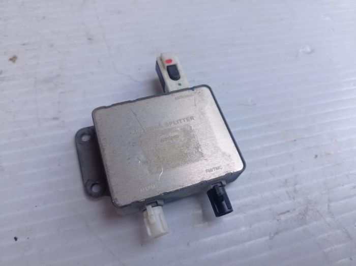 Модуль антенны Mercedes W168, 059339