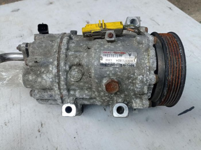 Компрессор кондиционера Citroen C4 Picasso 2007-2014 Peugeot 307 2.0 Hdi, 9651911380