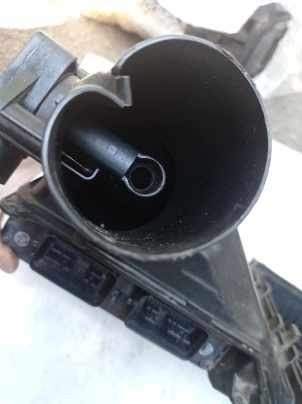 Компьютер блок управления двигателя mazda 3 bk 2003-2009 1.6 b 16v denso 100140-8552