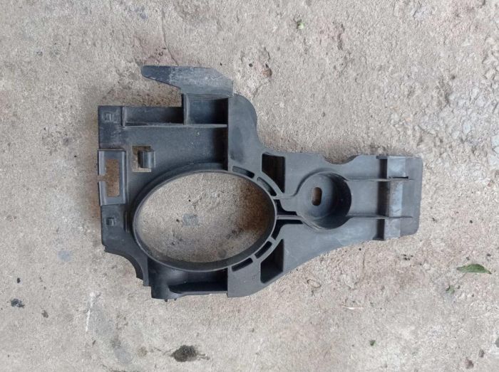 Держатель воздушного патрубка Citroen C3 2002-2009 1.6 HDI, 9680064180