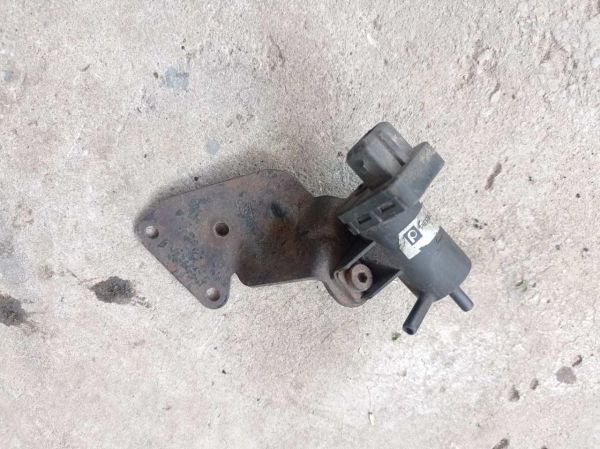 Клапан соленоид регулировки заслонки Renault EGR, 8200762597