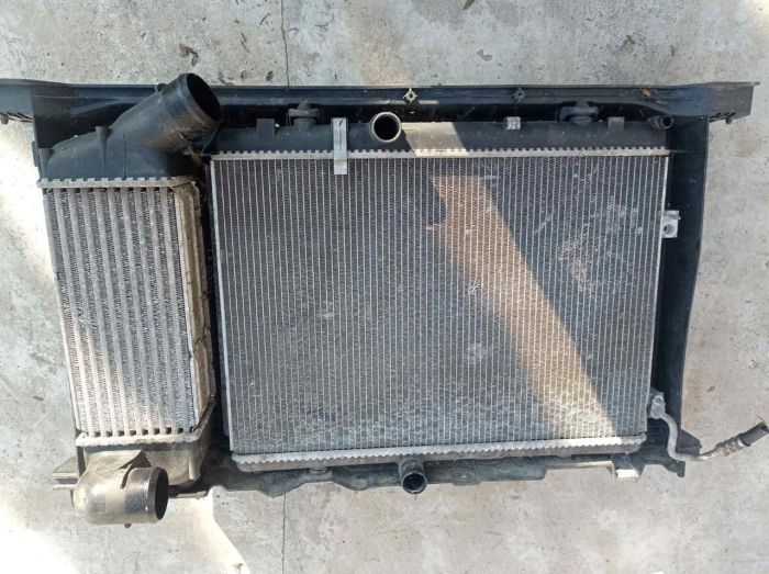 Радиатор охлаждения, кондиционера, интеркулера Citroen C4 Picasso 2007-2014 2.0 Hdi, 9656897180, 9680533480