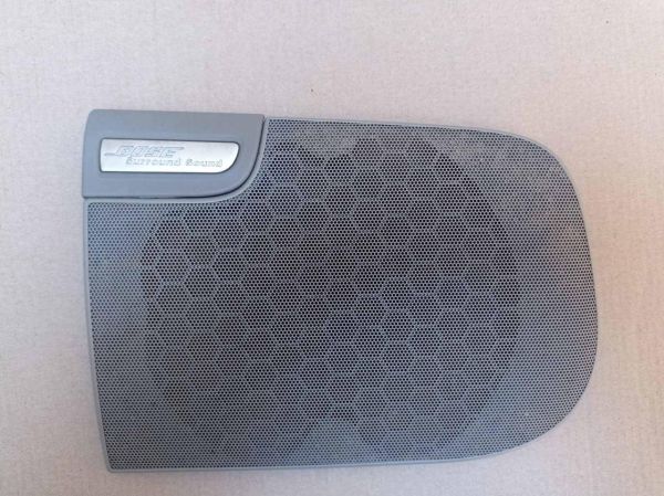 Крышка динамика передняя левая Audi A8 D3 2002 - 2009 г.в., 4e0035405