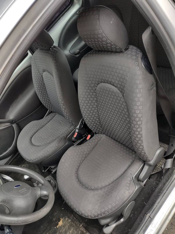Сиденья передние, cалон Ford Ka, Форд Ка 1996-2008 г.в.