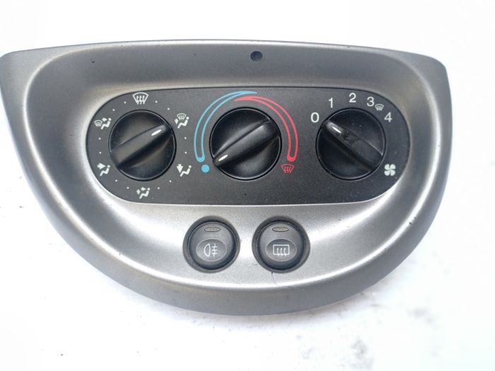 Блок панель управления печкой Ford Ка MK1, 97KP19A522BH, Форд Ка 1996-2008 г.в.