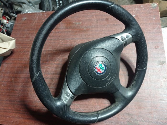 Кермо Alfa Romeo 147, 1.6 бензин, рестайлінг