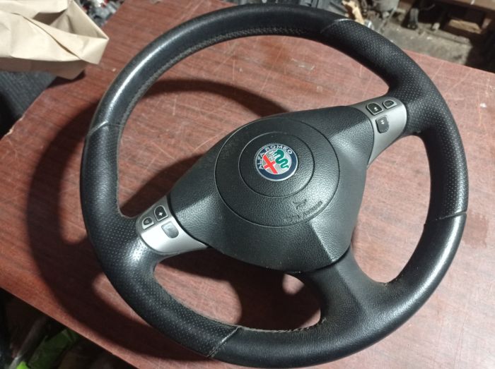 Кермо Alfa Romeo 147, 1.6 бензин, рестайлінг